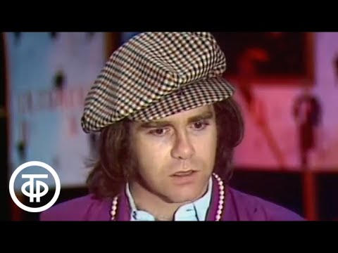 Video: Elton John mení kurz