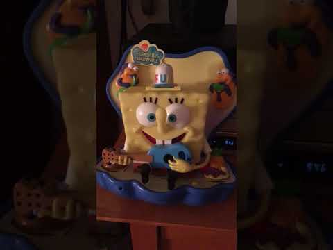 SpongeBob SquarePants Swap-n-Bop スポンジボブ SpongeBob SquarePants SWAP N BOP Singing Motion Toy