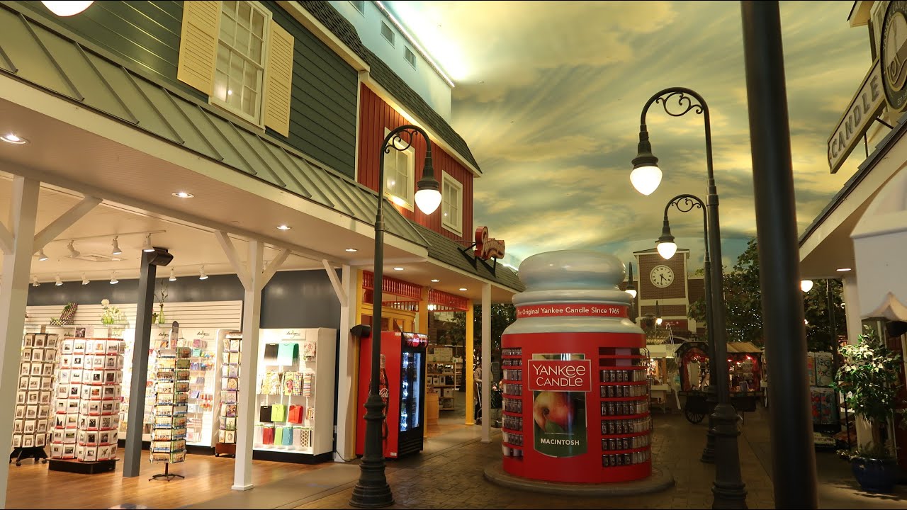 We visit the Yankee Candle Village in Williamsburg before it closes for good YouTube