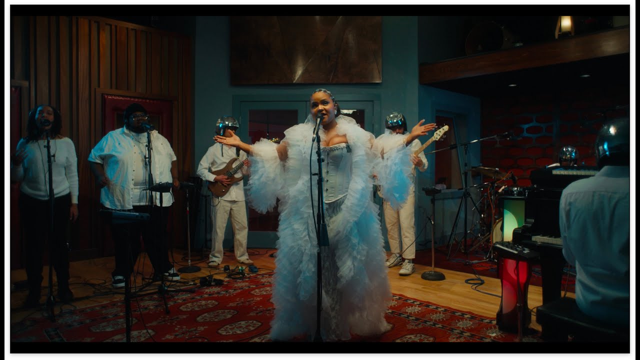 Amanda Mena - All I Need (Live Studio Session)