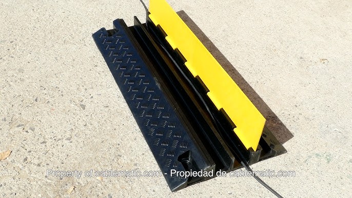 Pasacables de suelo para protección de cables eléctricos de 1 vía 102x13cm  - Hiper Electrón