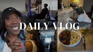 Daily Vlog | Day 25 of 90! Feeling like myself again | making a plantbased meal | Upper Body Sesh!