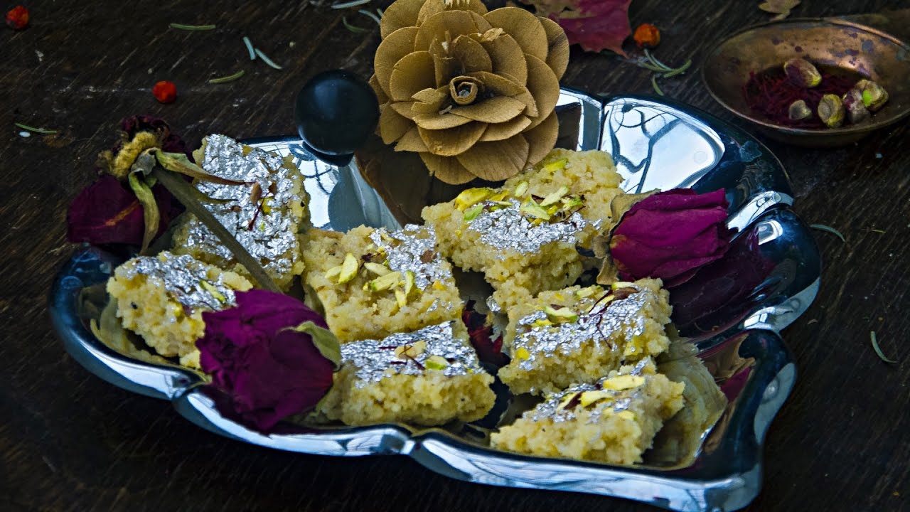 How to Make Kopra Pak | Nariyal Ki Burfi | खोपरा पाक रेसिपी - YouTube