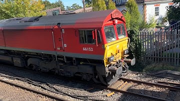 Class 66 | 66152 ‘Derek Holmes Railway Operator’ | Great Tones | DB Cargo UK