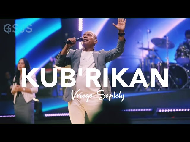 Kub'rikan ( UX band ) by Vriego Soplely || GSJS Pakuwon Mall, Surabaya class=