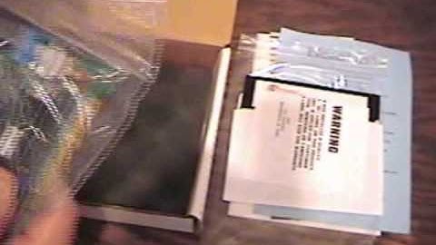 Unboxing BSM QuikKomm 2400 Baud Modem