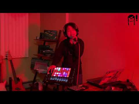 dolltr!ck - Play Me (Ableton Live 11.2 Performance) | #beatober 2022 [24/31]