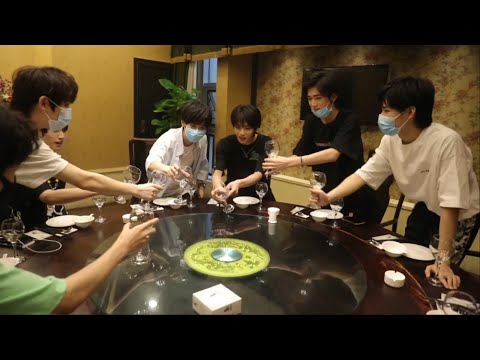 【TNT时代少年团 宋亚轩】TNT纪录片 06《光环下的少年——初夏》预告 || 1080HD