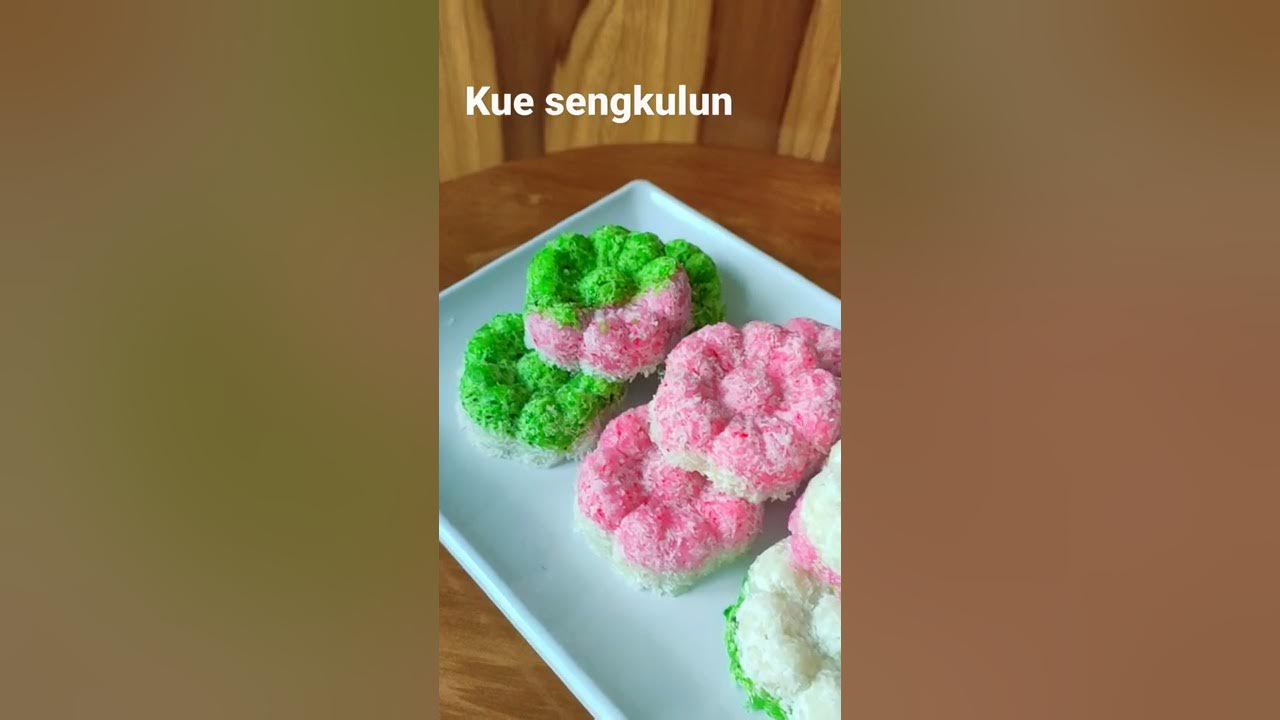 Kue sengkulun tepung ketan Kue sengkulun tepung ketan