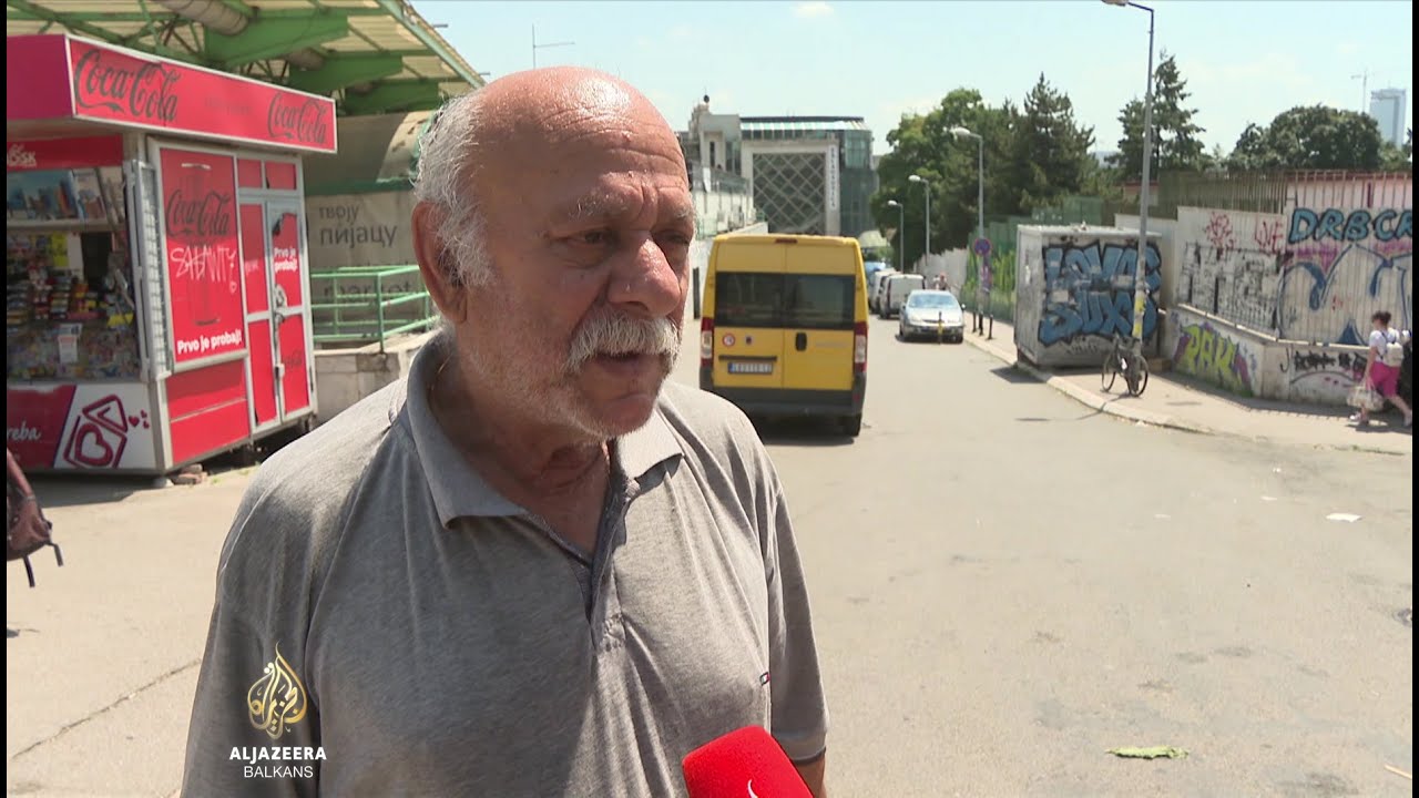 طلب زيادة المعاشات التقاعدية في صربيا، و"الصيغة السويسرية" بحاجة إلى تحسين.