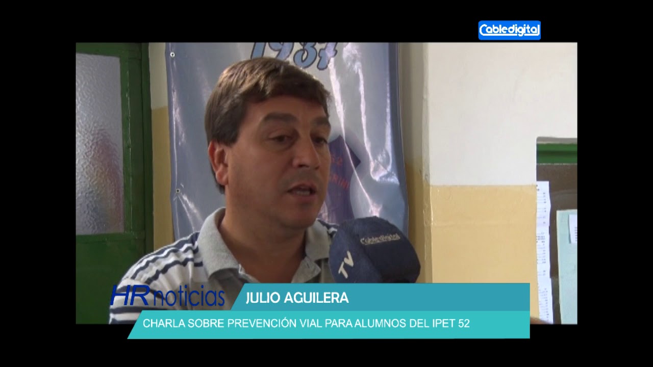 JULIO AGUILERA CHARLA SOBRE PREVENCION VIAL PARA ALUMNOS DEL IPET 52 huinca renaco