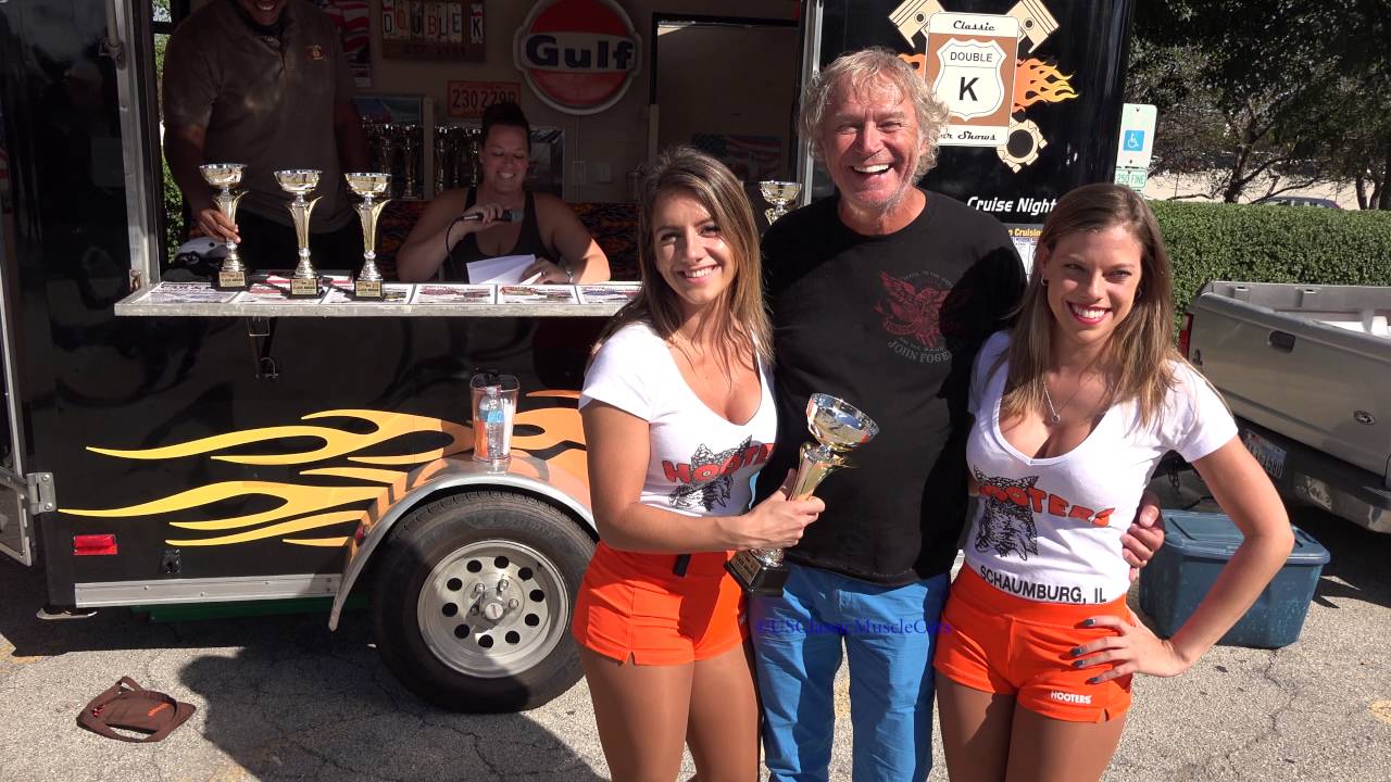 Hooters Girls Hooters Car Show Awards Must SEE YouTube