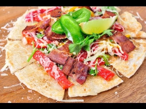 พิซซ่าโรตีซัลซ่าพริกหวาน Pizza Roti Capsicums Salsa