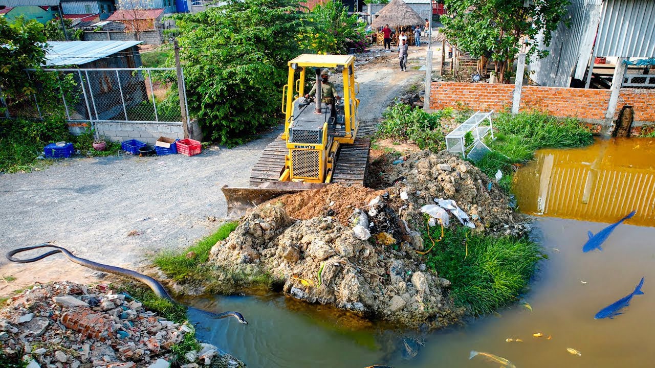 Opening a Wonderful Project!! Delete Flooded Area Using Skills Dozer  D31PX Pushing Stone Into Water