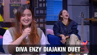 Stephanie Poetri Ngebawa Vibes Inggris di Para Host (1/4)