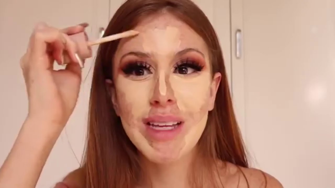 Base Mari Maria Makeup - YouTube