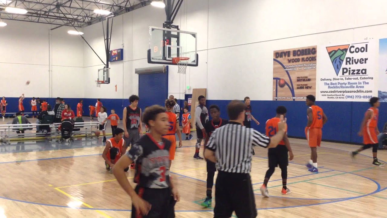 NorCal Spartans 2020 vs Hurricanes Varsity 1st half - YouTube