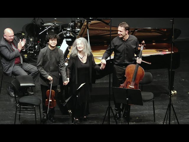 Mendelssohn - Trio avec piano n° 1-arrgt flûte: Finale : M.Argerich / S.Barner / G.Geminiani
