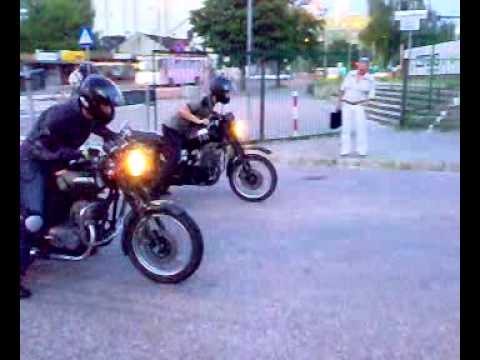 Jawa 350 Vs Mz 251 Youtube