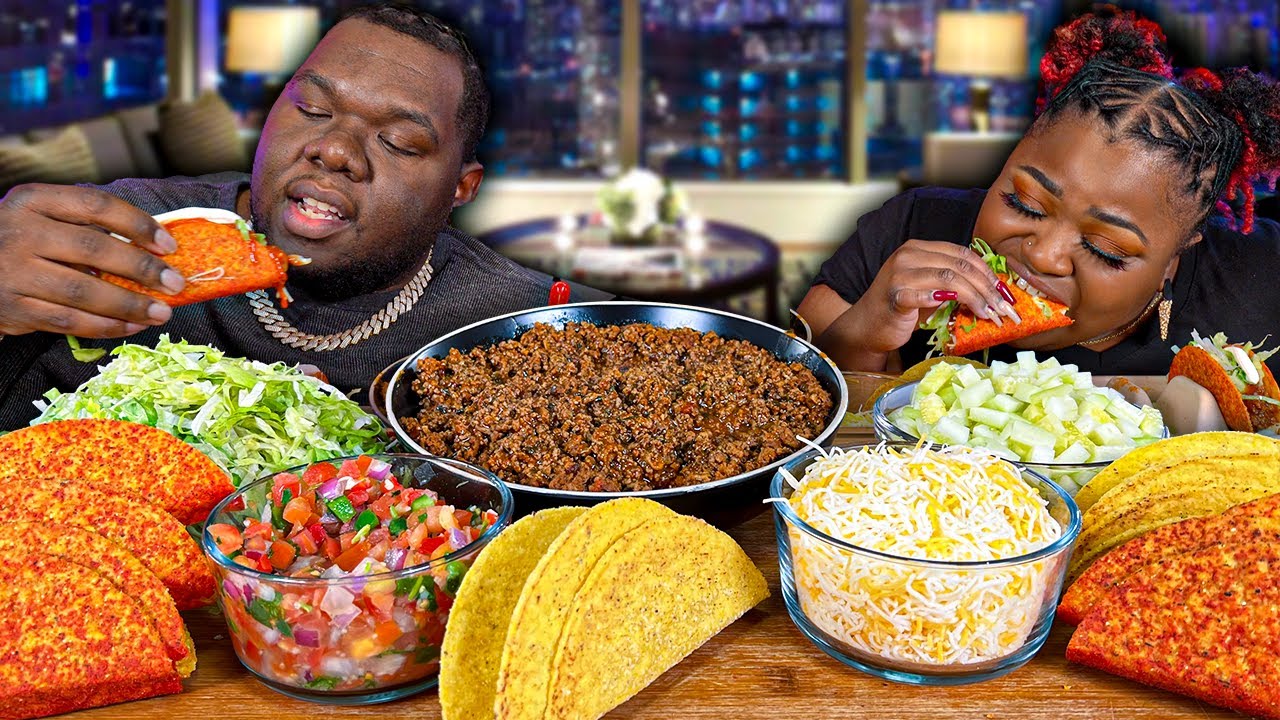 IT'S TACO TUESDAY!!! | FULLY LOADED TACOS WITH MY WIFE! | MUKBANG EATING SHOW