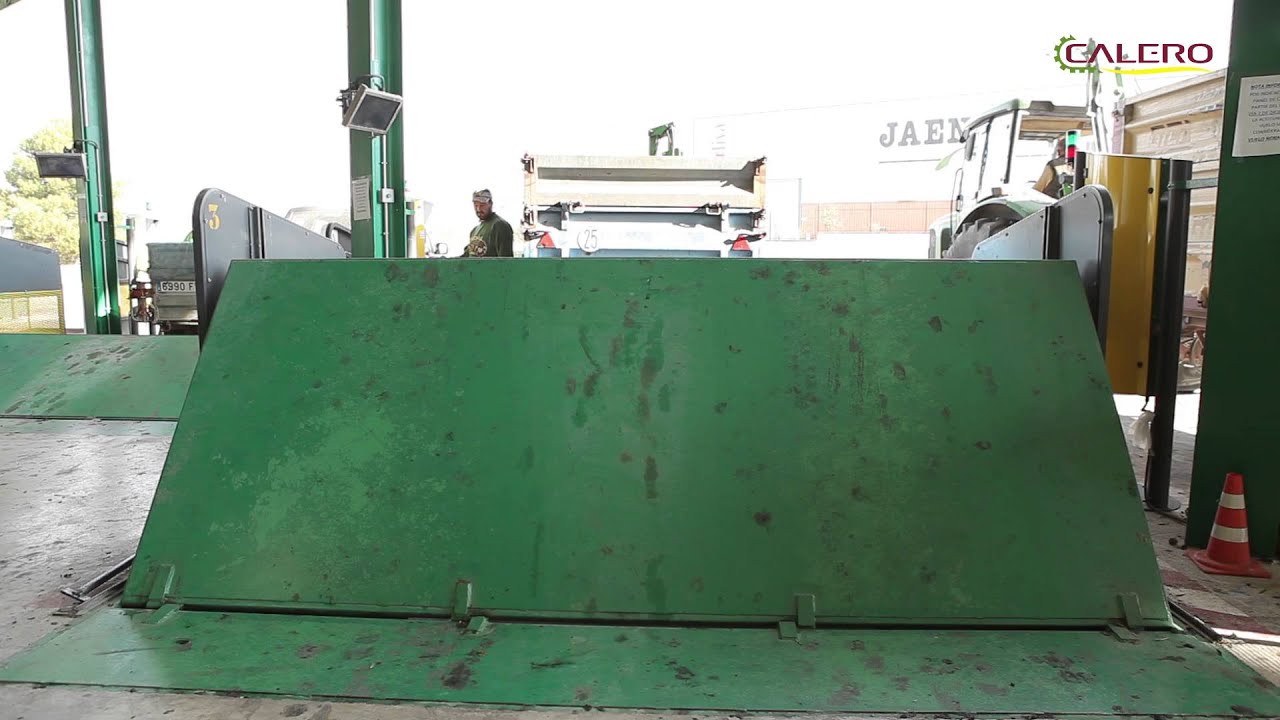 Sistema automatizado de recepción de aceituna patentado.