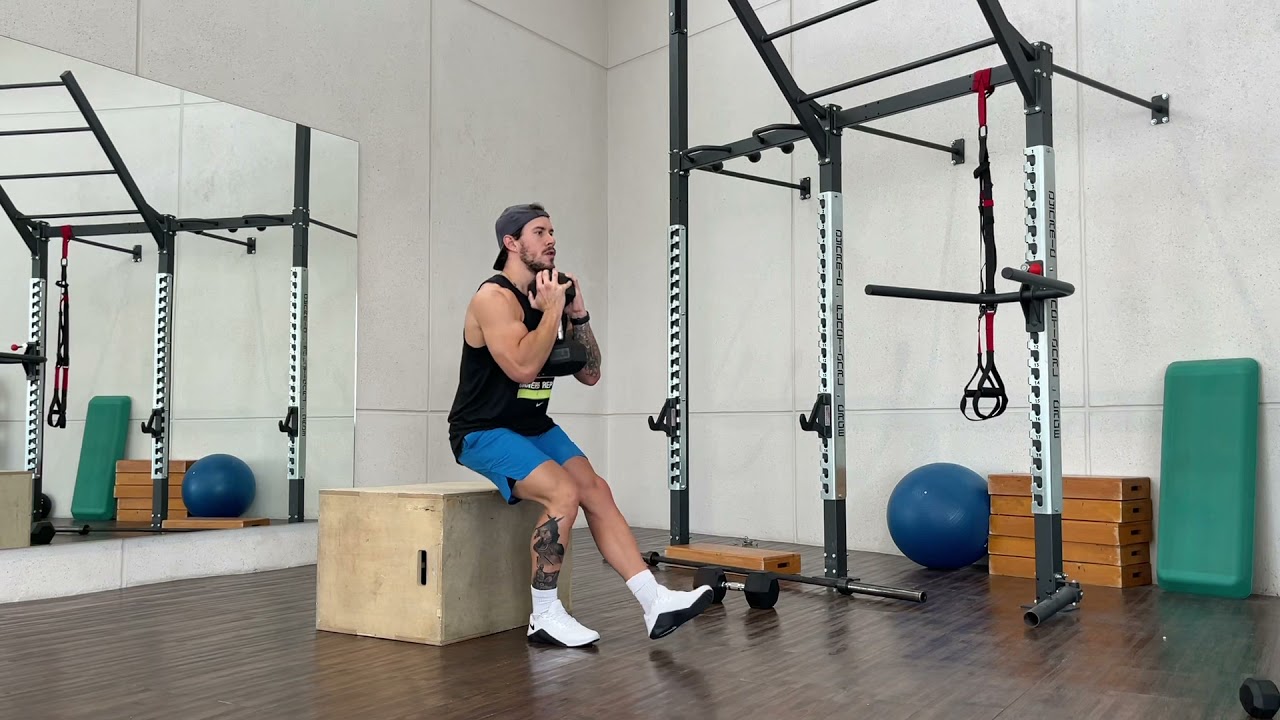Weighted pistol squat to box - YouTube