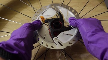 How to install a road Centerlock disc rotor (Shimano Ultegra RT800), + specs and first look