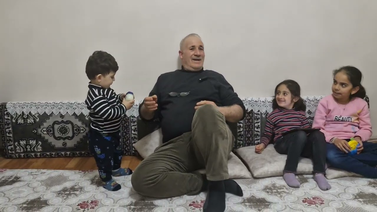 Dengbej kültürü, sadece bir şarkı söyleme biçimi değil; yaşanmışlıkların, acıların ve sevdanın 