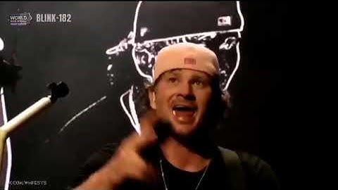 Blink 182 - "I Miss You" Live at Lollapalooza 2024 (Chicago, Illinois) crowd sings 2nd verse w/ Tom