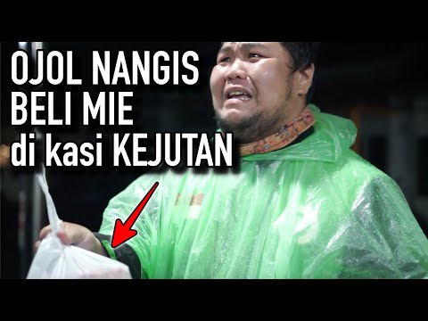 OJOL INI GA PERDULI HUJAN, TERNYATA DIA PAKE MOTOR YG RUSAK ..