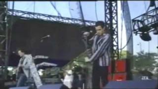 The Killers - Jenny Was A Friend Of Mine live at Lollapalooza 2005.