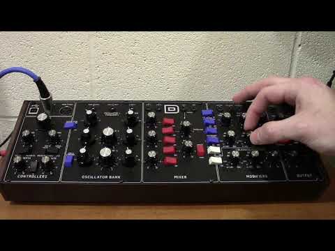 Tones of The Behrigner model D (by synthpro)