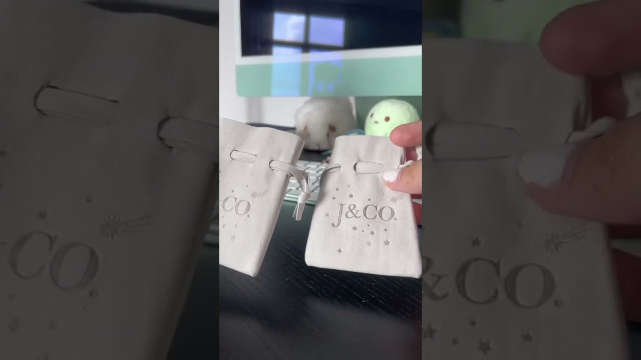unboxing a package from J&CO 💍💍