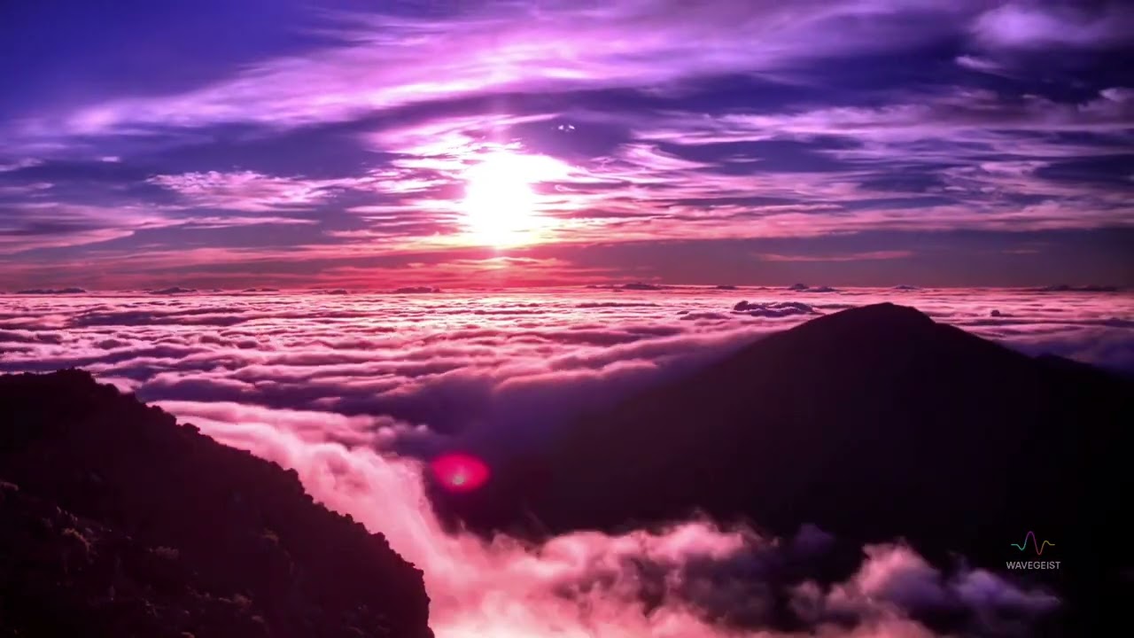 Midnight Flow – Deep Chillhouse Groove for After Dark Movement | WaveGeist