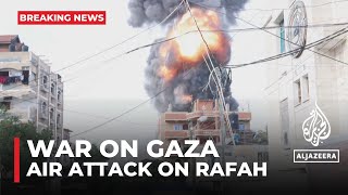 Air attack on Rafah caught live on air