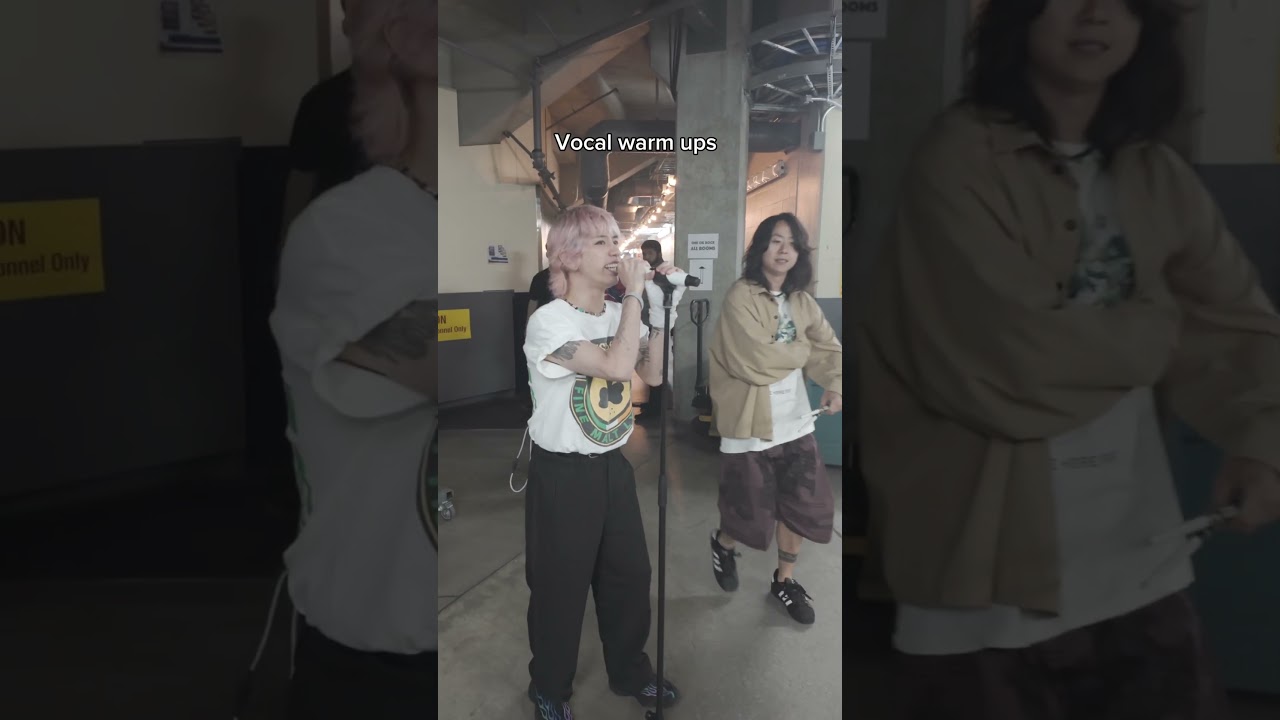 Backstage at a One Ok Rock show 🖤⚡ 