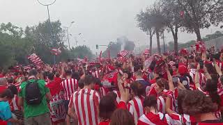 Kalejira a La Cartuja: Lolololo Athletic Club