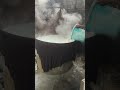 penyaringan manual produksi tahu