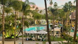Detailed This VIEW! Your NEXT Family Vacation: Town and Country Resort Hotel in San Diego: Classic King Suite Information