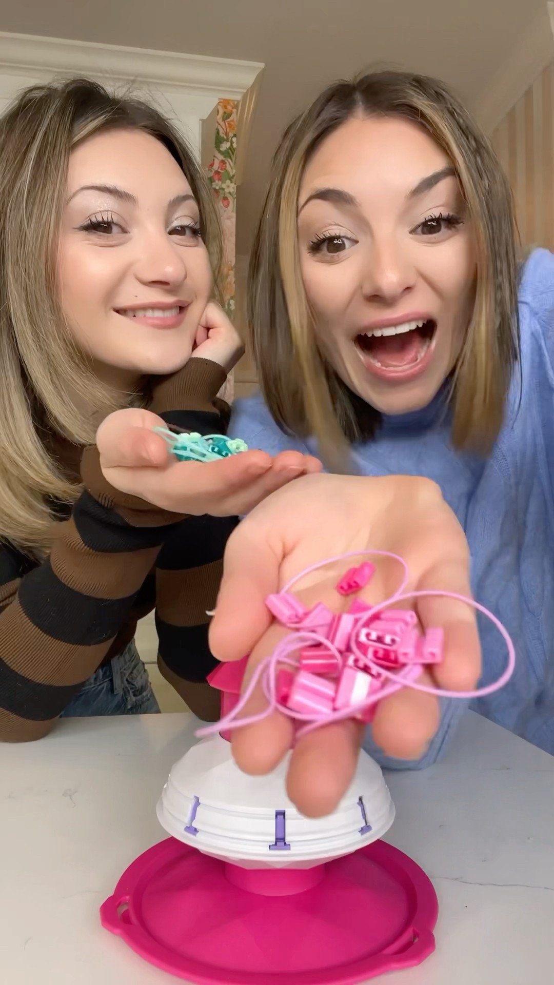 Pink vs green bracelet diy challenge!! ?? #bracelet