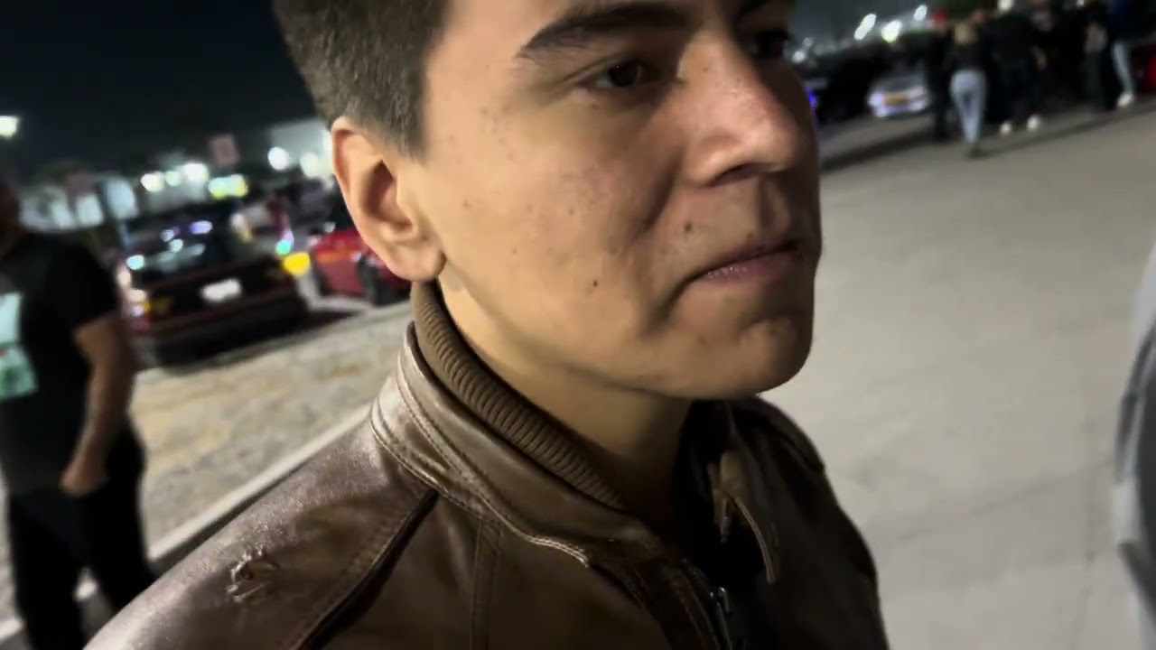 UN VIERNES DE CLUB!! (Llega la policía) 👮‍♂️🚔.        