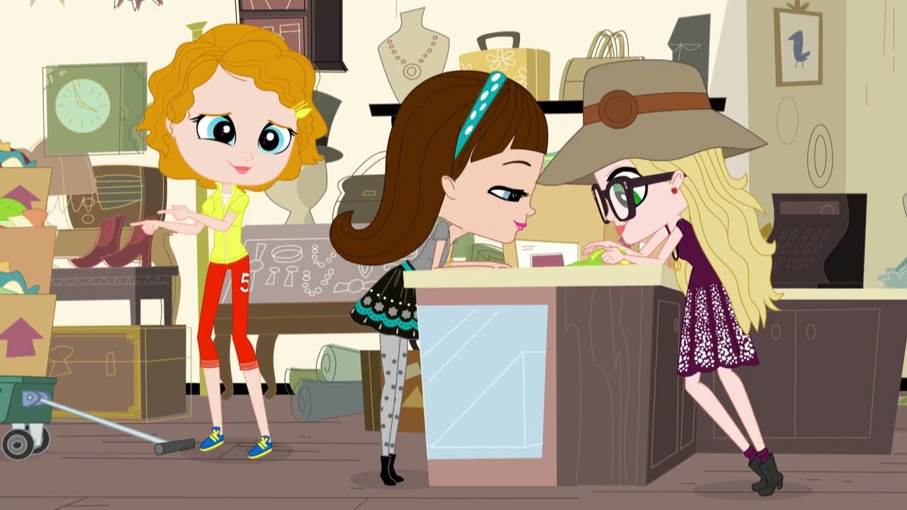 Blythe Baxter and Sue Patterson Meet Kora Dixon at the Thrift Store