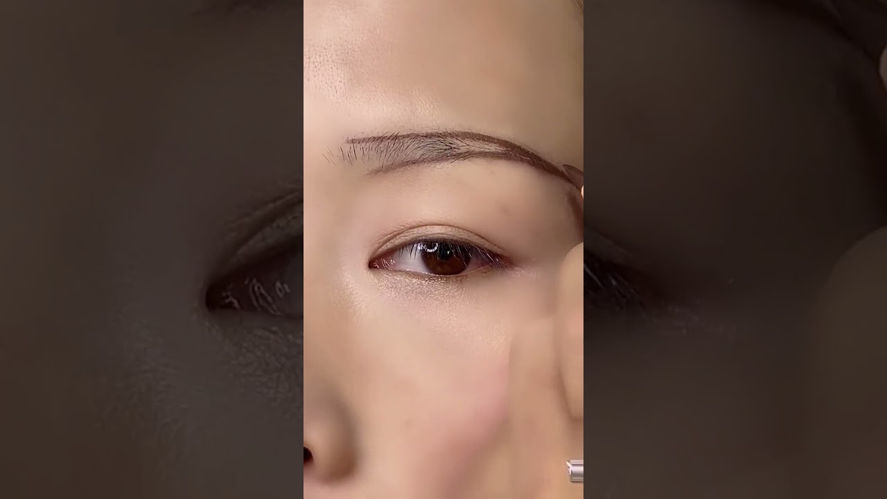 Korean eye makeup look with simple skill 