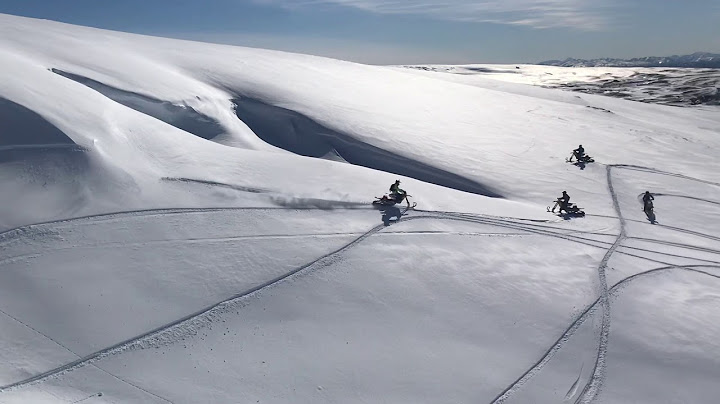 Snow biking with Snowmoto in New Zealand