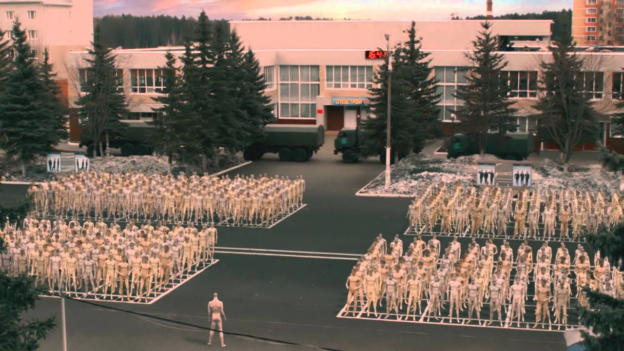 Video till 5 galna ryska reklamfilmer 