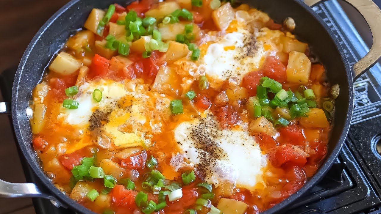 لوعندكم بطاطس وطماطم هاتقدرو تعملو الفطار الرهيب ده وبدون أجبان كمان و ريحته هاتجيب اخر الدنيا