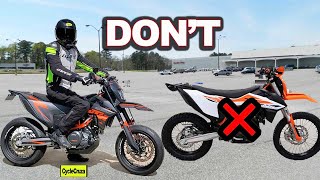 KTM 690 SMC R vs 690 Enduro R - Which is BETTER? by CycleCruza 5,467 views 2 weeks ago 13 minutes, 30 seconds