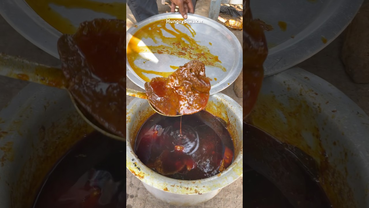 Mutton Full Kaleji Curry In Singh Hotel Patna 😱 