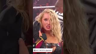 Nikkita Lyons And Zoey Stark Defeat Toxic Attraction