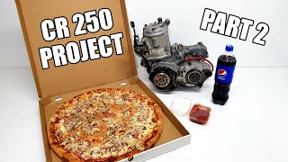 CR250 Project - Part 2 (przegląd tłoka i sprzęgła, rozpoławianie silnika) - 4K!